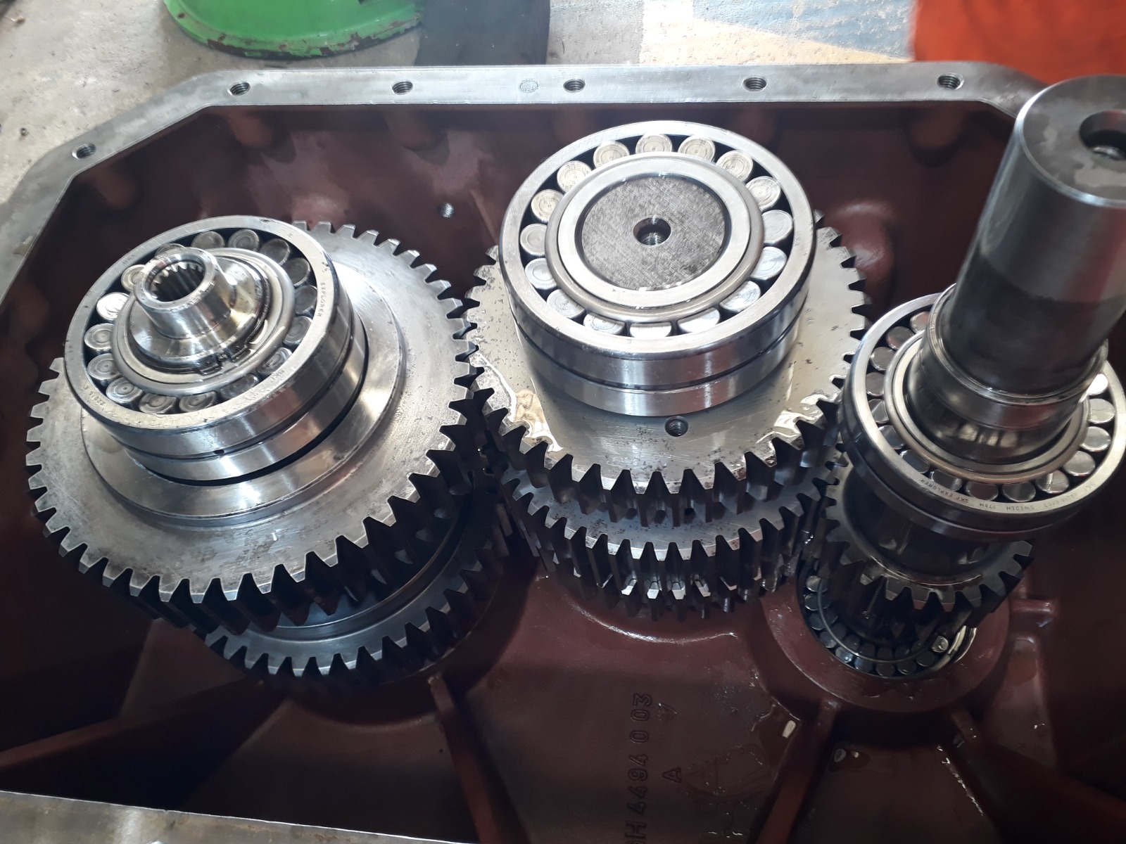 Tren de engranajes con rodamientos