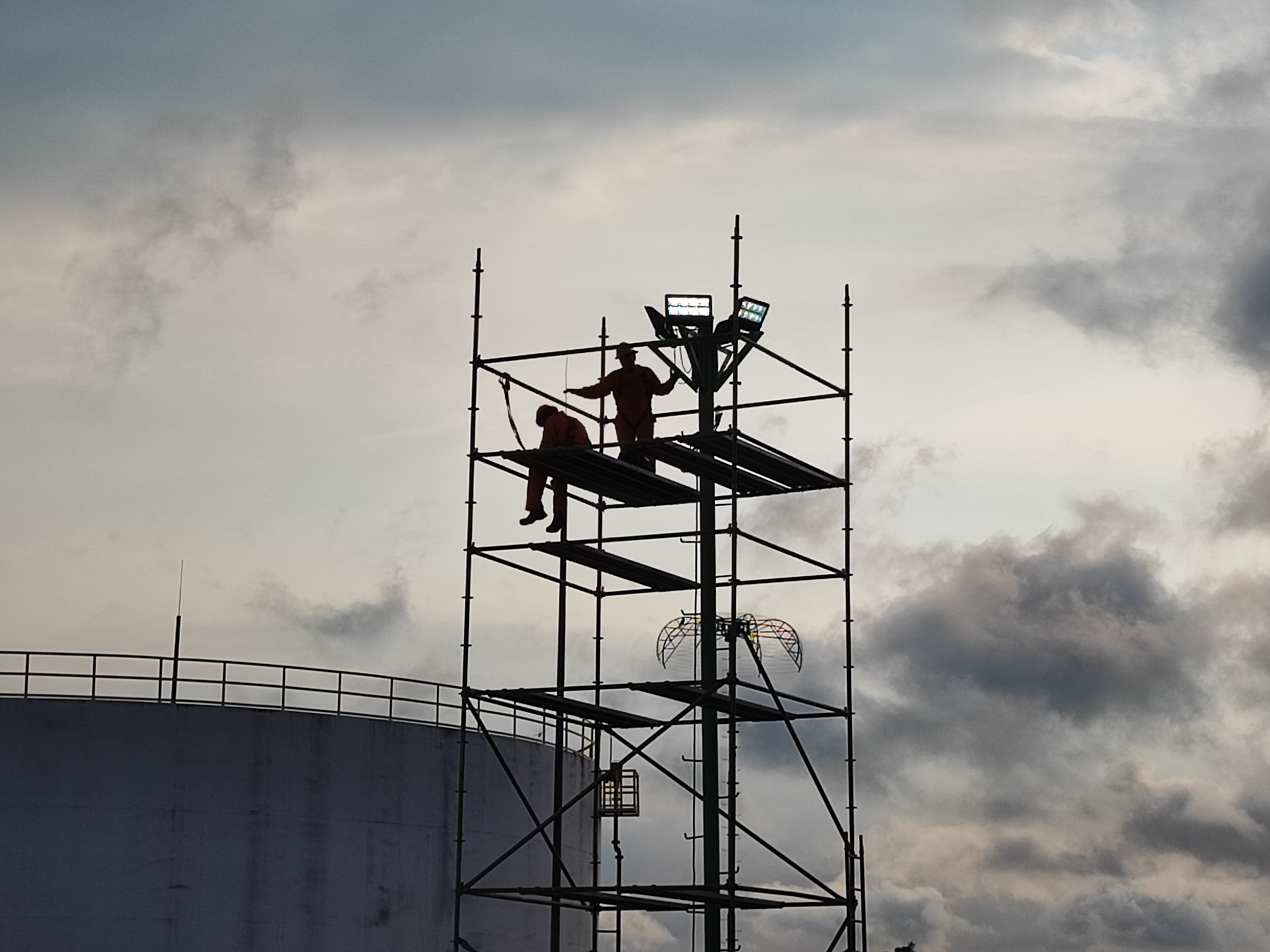 Trabajo en andamio en altura